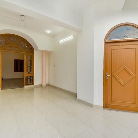 Pandu Hotel O Kusum Lodge מראה חיצוני תמונה