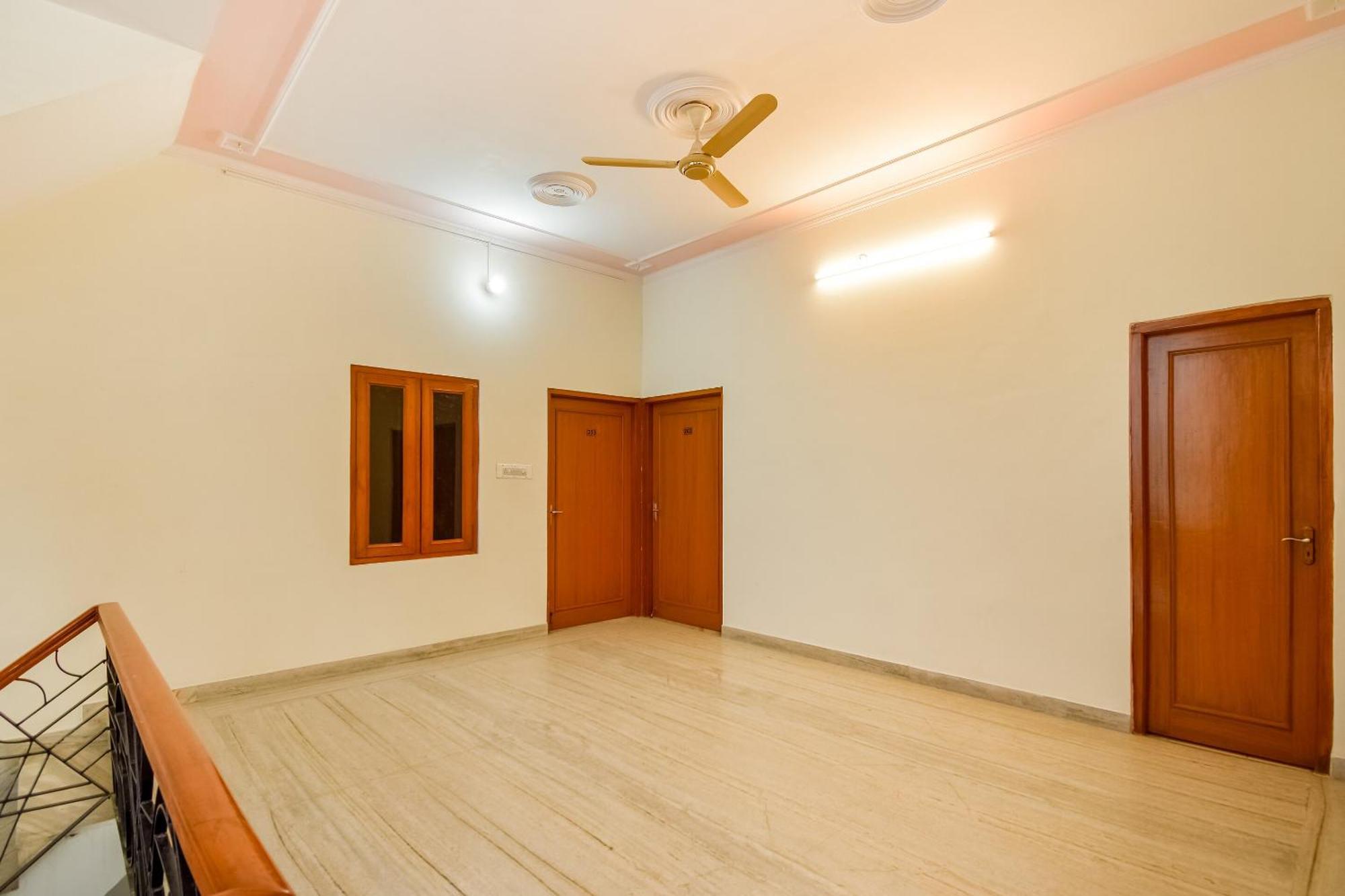 Pandu Hotel O Kusum Lodge מראה חיצוני תמונה