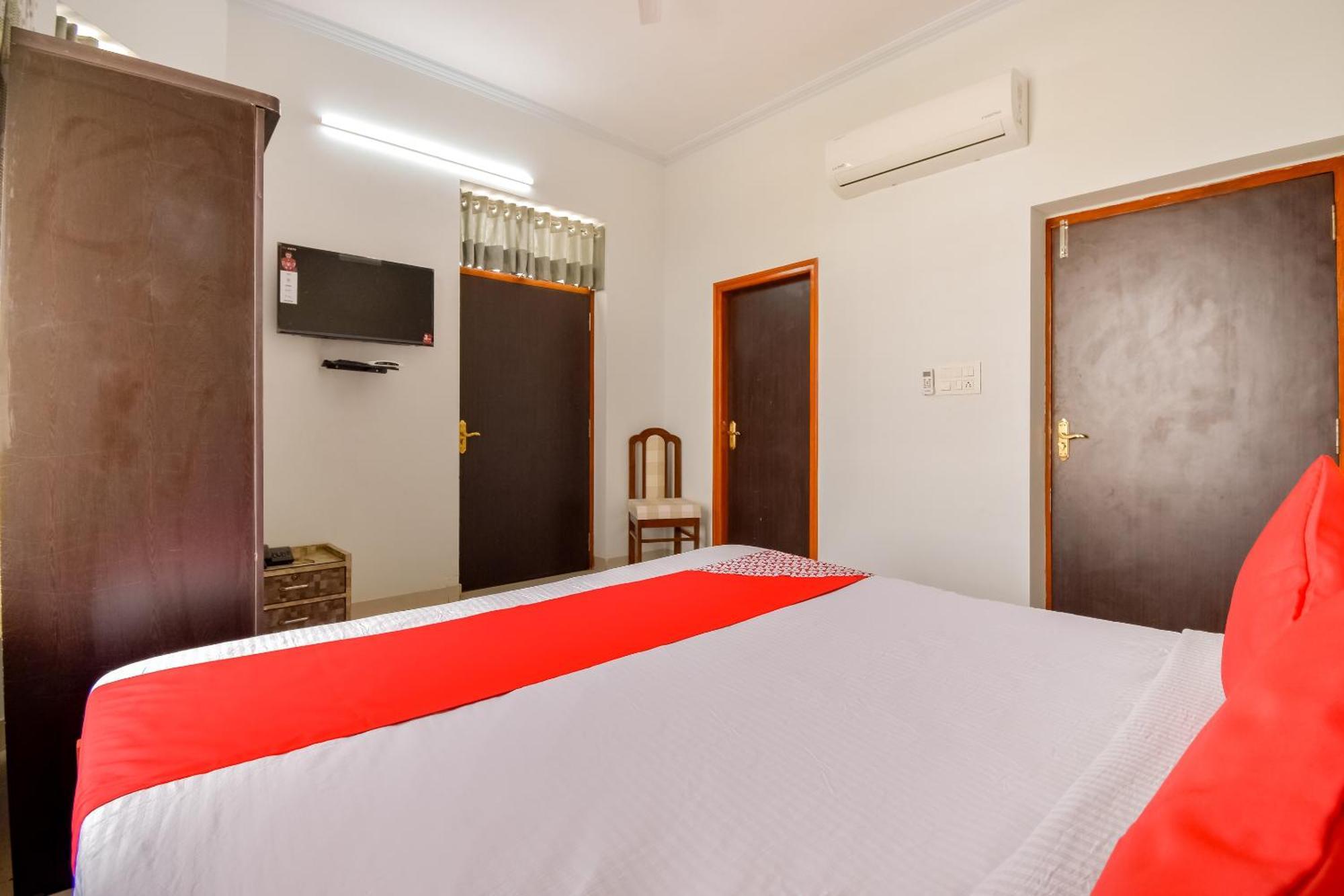 Pandu Hotel O Kusum Lodge מראה חיצוני תמונה