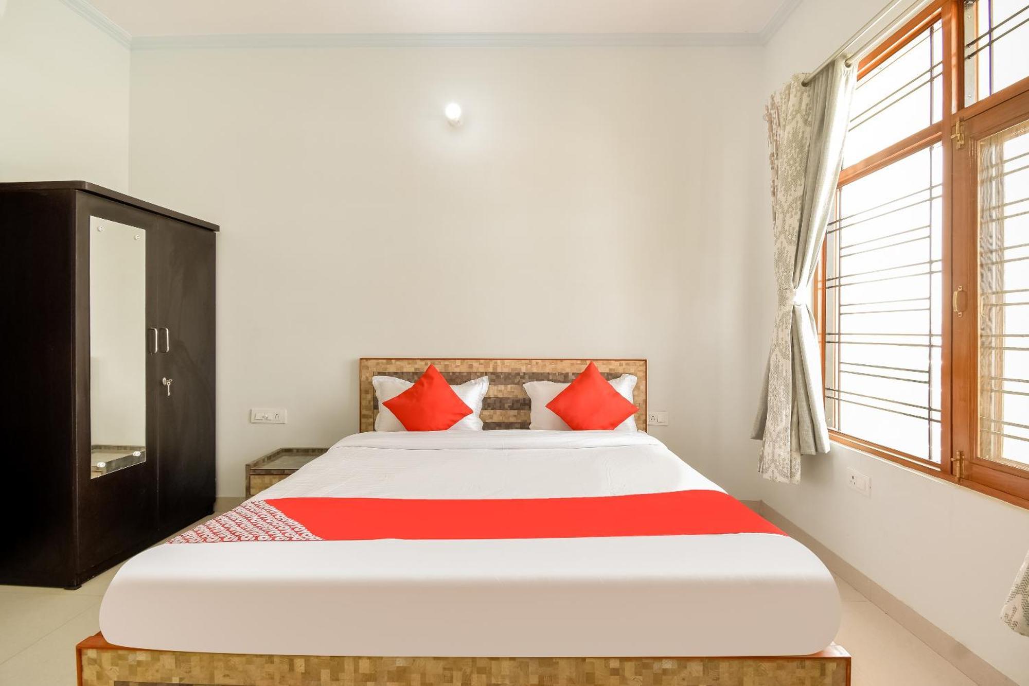 Pandu Hotel O Kusum Lodge מראה חיצוני תמונה